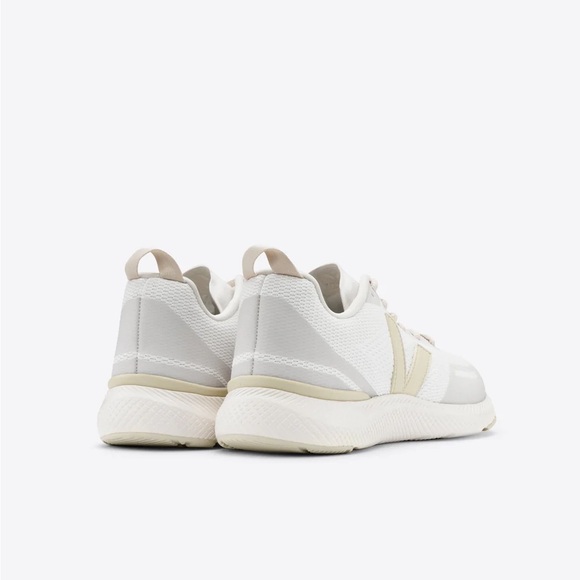 Veja Mens Impala running sneakers trainers white Eggshell sz 40 US 9 - Picture 3 of 11